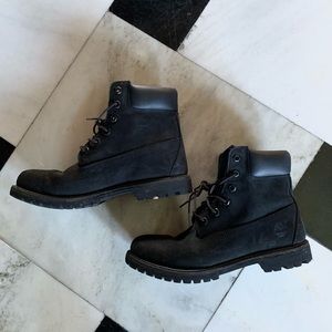 Black Timberland Boots